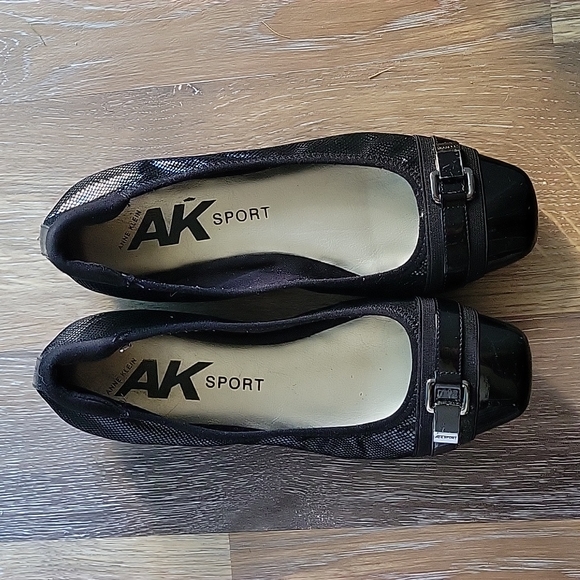 Anne Klein Sport flats - Picture 2 of 4